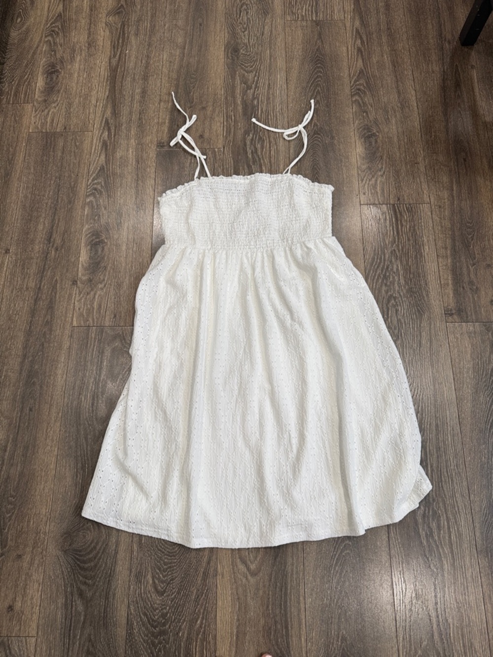 DIVIDED BY H&M White Eyelet Sundress with Tie Straps